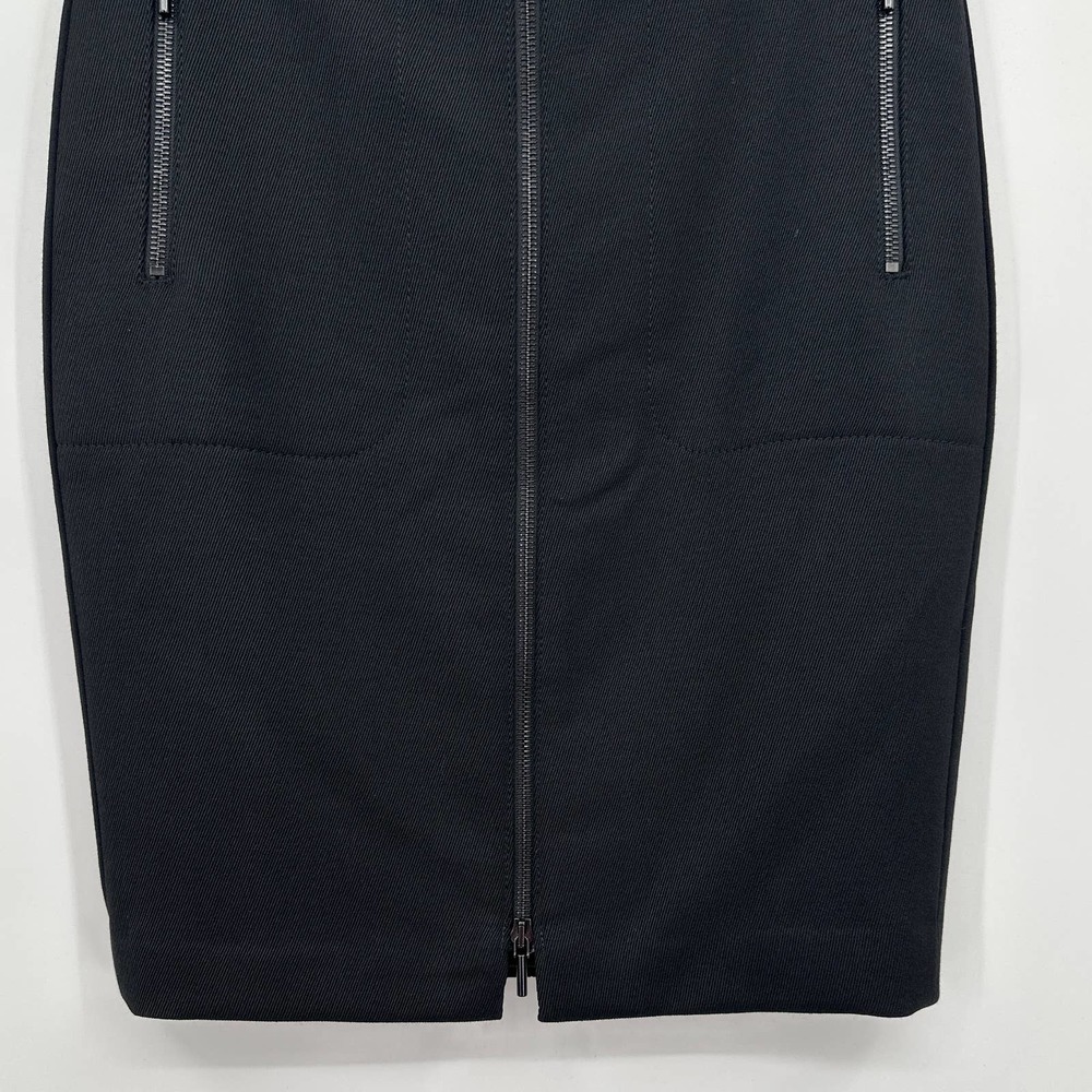 Akris Punto Mini Pencil Skirt 100% Wool Full Zip Front Pocket Lined Black Size 4 - Picture 3 of 6